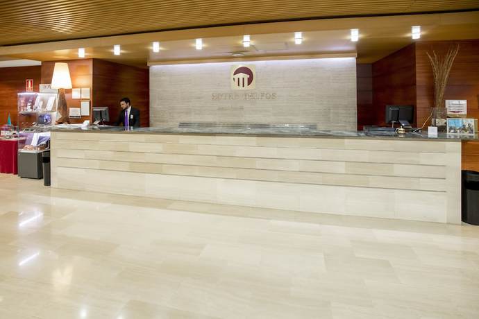 Imagen de los interiores del Hotel Sercotel Delfos Andorra. Foto 6