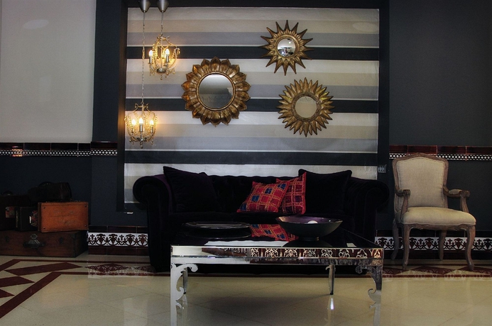 Imagen de los interiores del Hotel Sercotel Doña Carmela. Foto 11