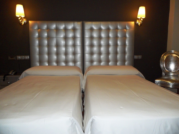 Imagen de la habitación del Hotel Sercotel Doña Carmela. Foto 3