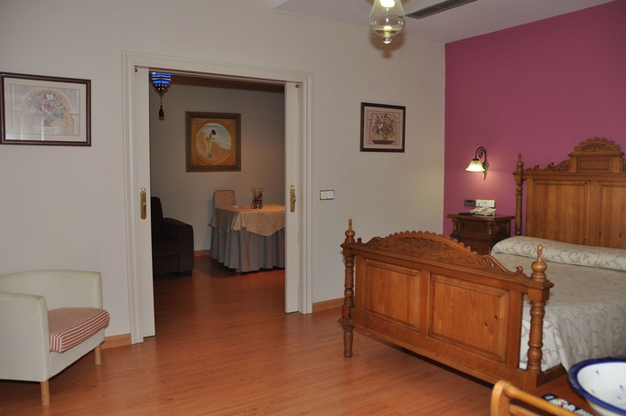 Imagen de la habitación del Hotel Sercotel Doña Carmela. Foto 6