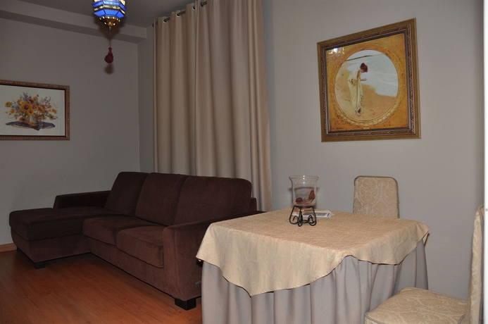 Imagen de los interiores del Hotel Sercotel Doña Carmela. Foto 12