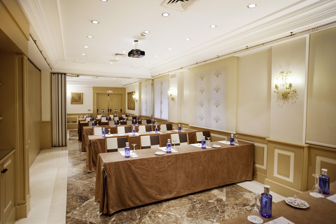 Imagen de los interiores del Hotel Sercotel Gran Conde Duque. Foto 14