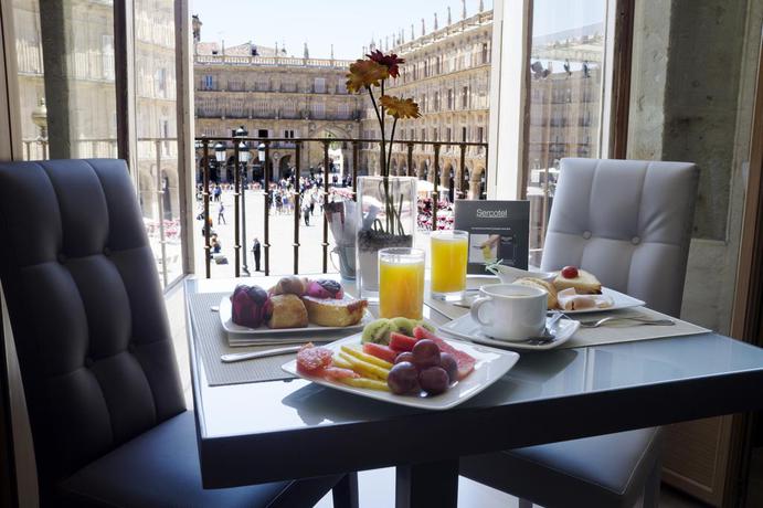 Imagen del bar/restaurante del Hotel Sercotel Las Torres Salamanca. Foto 8