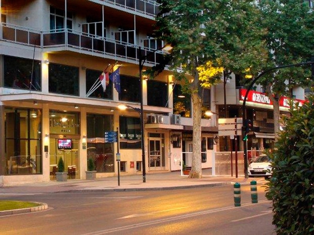 Imagen general del Hotel Sercotel Los Llanos. Foto 2