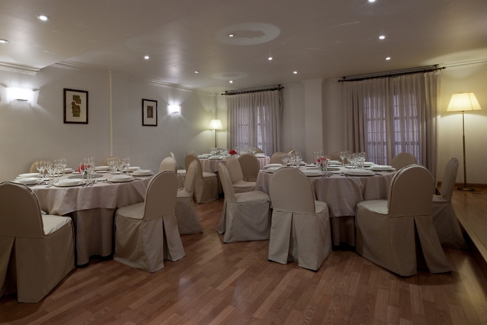 Imagen de los interiores del Hotel Sercotel Palacio De Los Gamboa. Foto 9