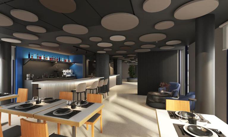 Imagen del bar/restaurante del Hotel Sercotel Plana Onda. Foto 2