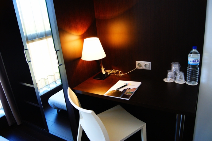 Imagen de la habitación del Hotel Sercotel Plana Parc. Foto 10