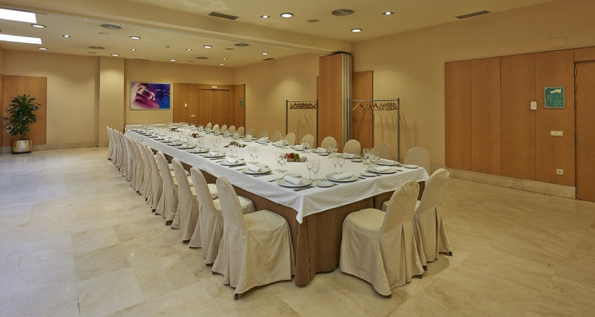 Imagen de los interiores del Hotel Sercotel Porta Barcelona. Foto 16