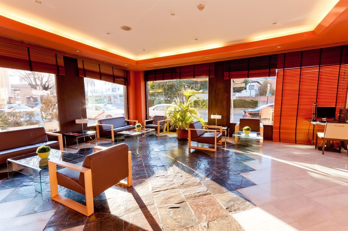 Imagen de los interiores del Hotel Sercotel Pozuelo. Foto 15