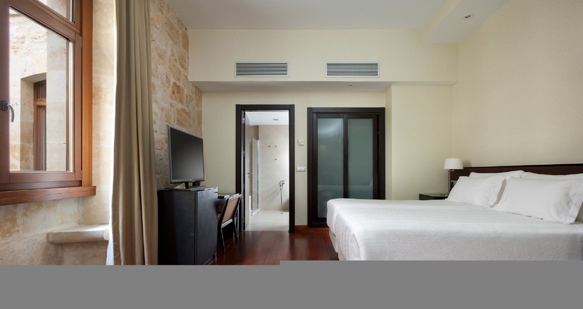 Imagen de la habitación del Hotel Sercotel Puerta De La Catedral. Foto 7