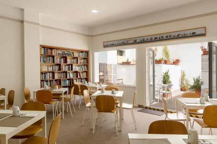 Imagen de los interiores del Hotel Sercotel Puerto de Santa Mar&iacute;a. Foto 11