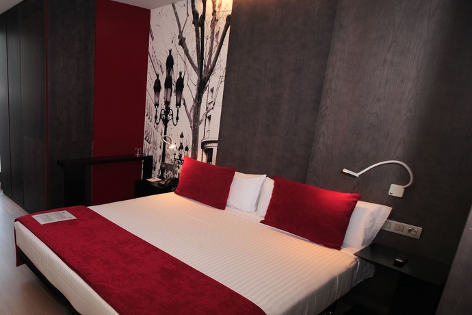 Imagen general del Hotel Sercotel Rosellon. Foto 3