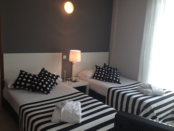 Imagen de la habitación del Hotel Sercotel Togumar. Foto 5