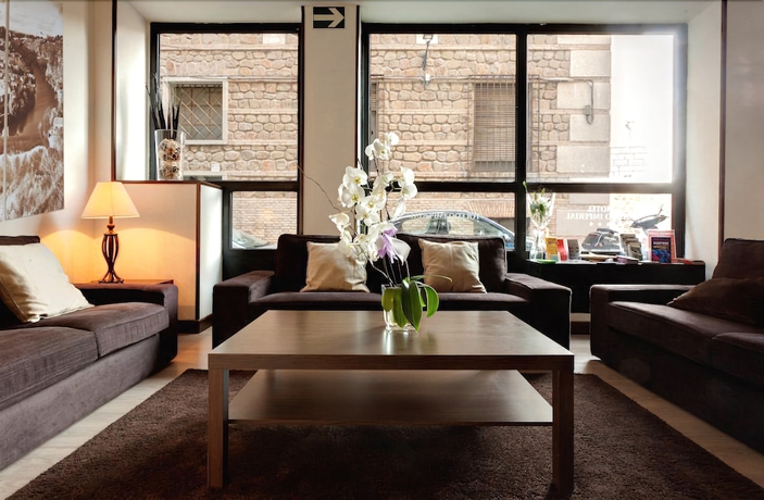 Imagen de los interiores del Hotel Sercotel Toledo Imperial. Foto 16