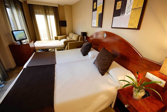 Imagen de la habitación del Hotel Sercotel Torico Plaza. Foto 4