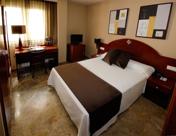 Imagen de la habitación del Hotel Sercotel Torico Plaza. Foto 7