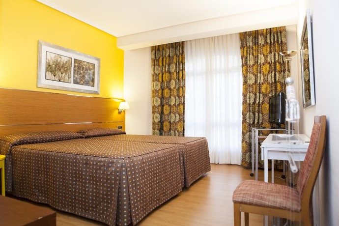 Imagen general del Hotel Sercotel Tres Luces. Foto 5