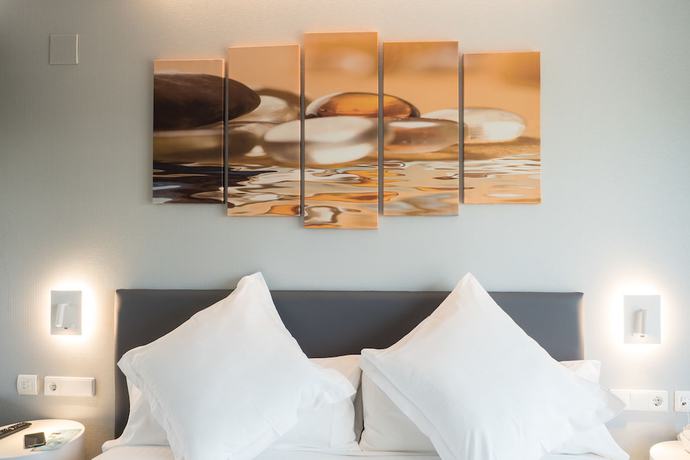 Imagen de la habitación del Hotel Sercotel Valencia Alameda 41. Foto 13