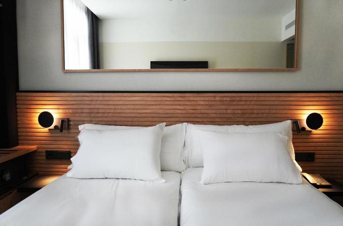 Imagen de la habitación del Hotel Sercotel Valencia Ruzafa. Foto 4
