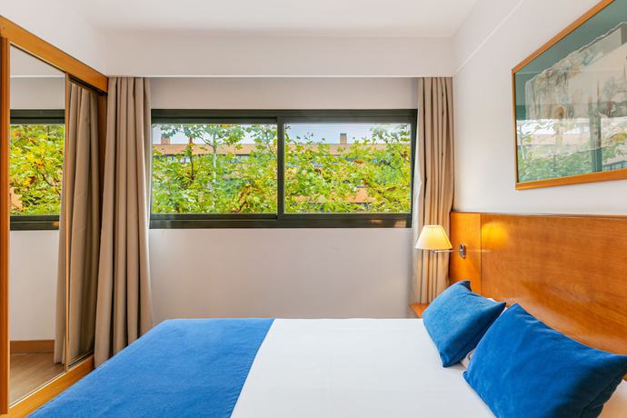 Imagen general del Hotel Sercotel de los Reyes. Foto 1