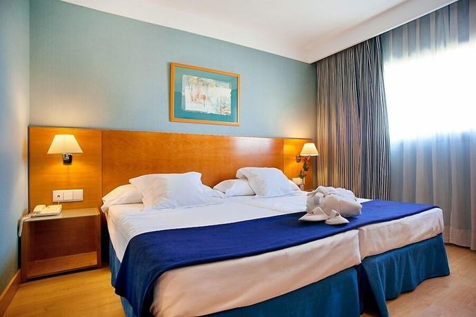 Imagen de la habitación del Hotel Sercotel de los Reyes. Foto 7