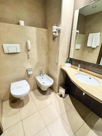 Imagen general del Hotel Sercotel las Artes Pinto. Foto 1