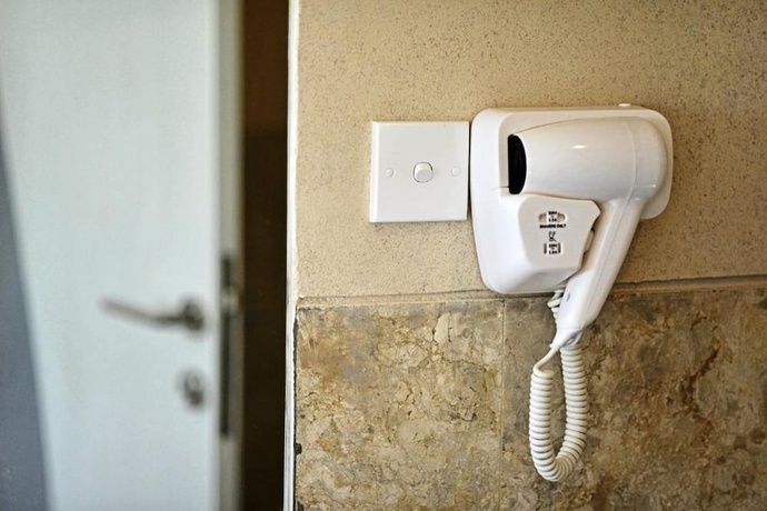 Imagen de la habitación del Hotel Serela Cihampelas. Foto 9