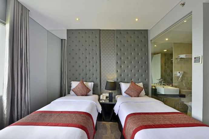 Imagen de la habitación del Hotel Serela Cihampelas. Foto 12