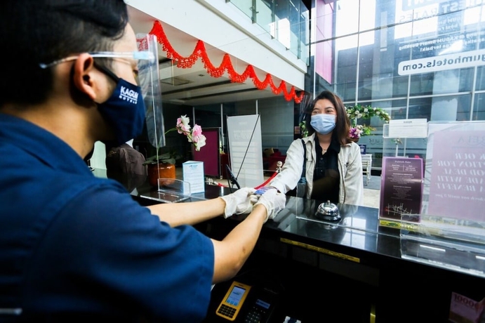 Imagen de los interiores del Hotel Serela Waringin. Foto 19