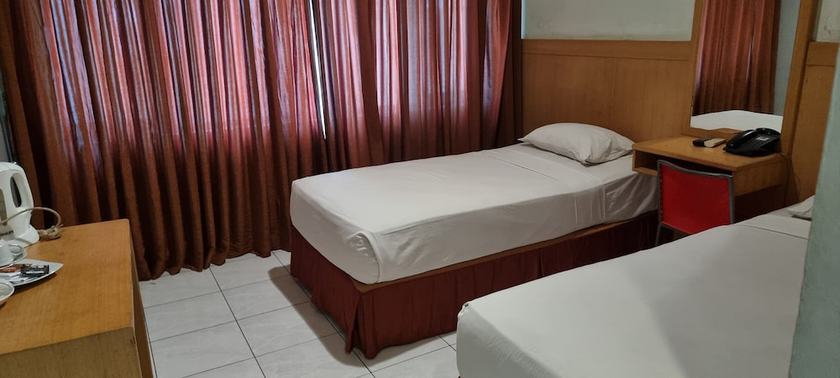 Imagen de la habitación del Hotel Serena, Bandung. Foto 5