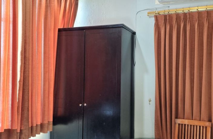Imagen de la habitación del Hotel Serena, Bandung. Foto 11