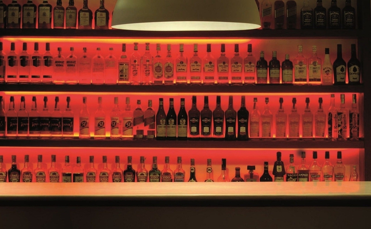 Imagen del bar/restaurante del Hotel Serena Buzios. Foto 8