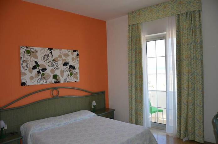 Imagen de la habitación del Hotel Serena, Caorle. Foto 3