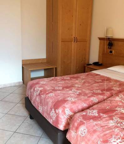 Imagen de la habitación del Hotel Serena, Dimaro. Foto 4