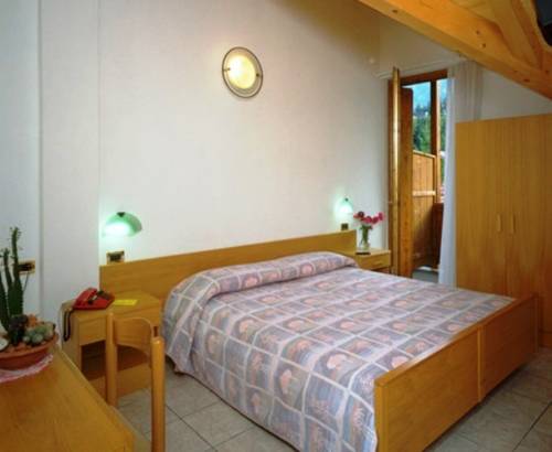 Imagen de la habitación del Hotel Serena, Dimaro. Foto 12
