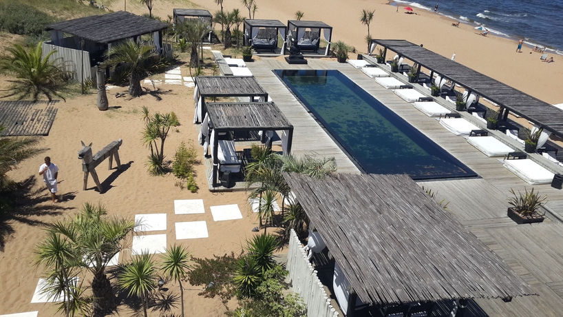 Imagen de la piscina del Hotel Serena - Exclusivo Adultos. Foto 15