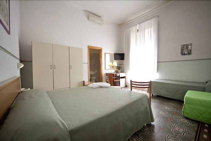 Imagen de la habitación del Hotel Serena, Florencia. Foto 7
