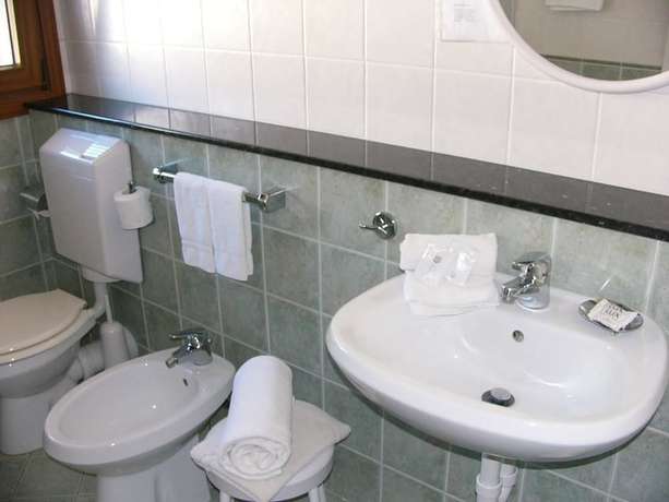 Imagen de la habitación del Hotel Serena, Grado. Foto 7