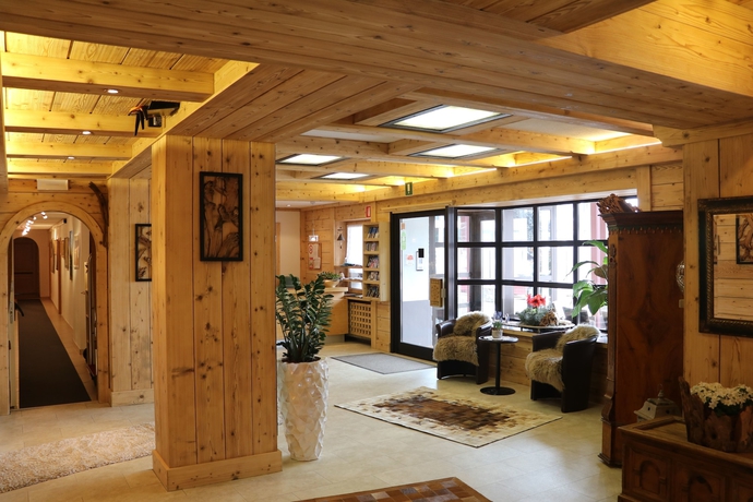 Imagen de los interiores del Hotel Serena, Runch. Foto 14