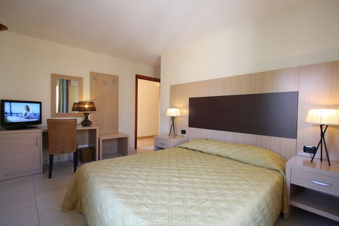 Imagen de la habitación del Hotel Serenada. Foto 6