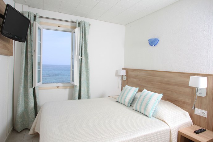 Imagen de la habitación del Hotel Serenada. Foto 8