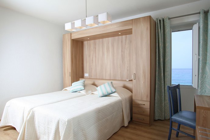 Imagen de la habitación del Hotel Serenada. Foto 11