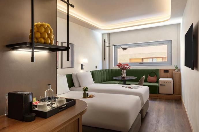 Imagen de la habitación del Hotel Serenay M&aacute;laga. Foto 6