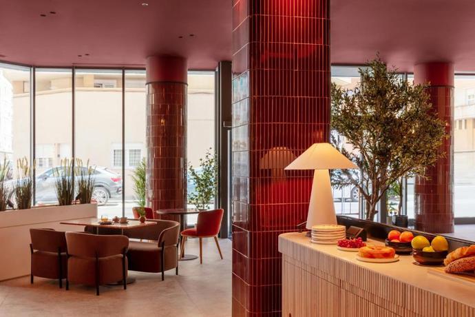 Imagen de los interiores del Hotel Serenay M&aacute;laga. Foto 8