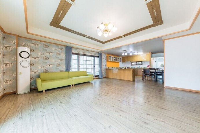 Imagen de la habitación del Hotel Serence Pension. Foto 10