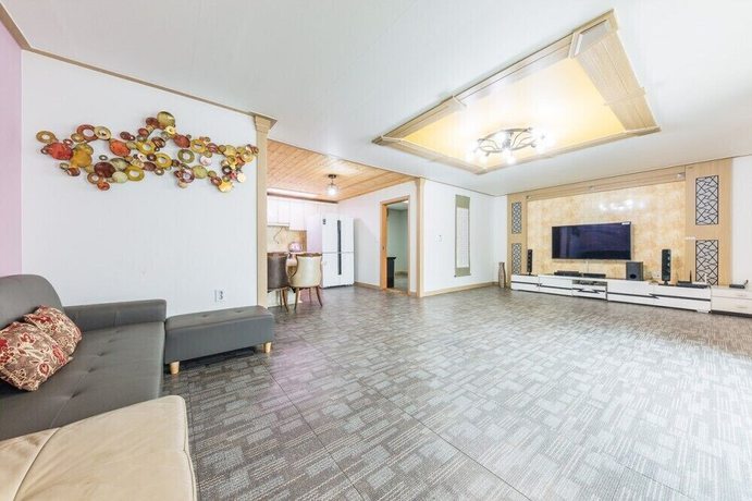 Imagen de la habitación del Hotel Serence Pension. Foto 13