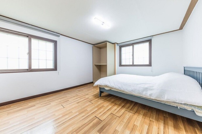 Imagen de la habitación del Hotel Serence Pension. Foto 17