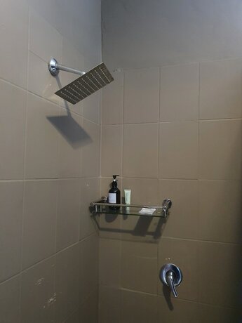 Imagen general del Hotel Serendib Suites and Conference Center. Foto 4