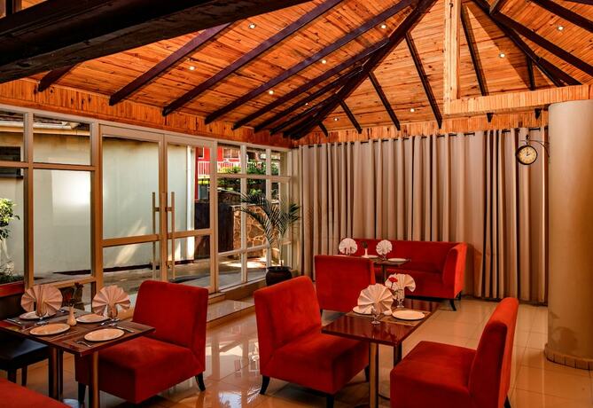 Imagen general del Hotel Serendib Suites and Conference Center. Foto 7