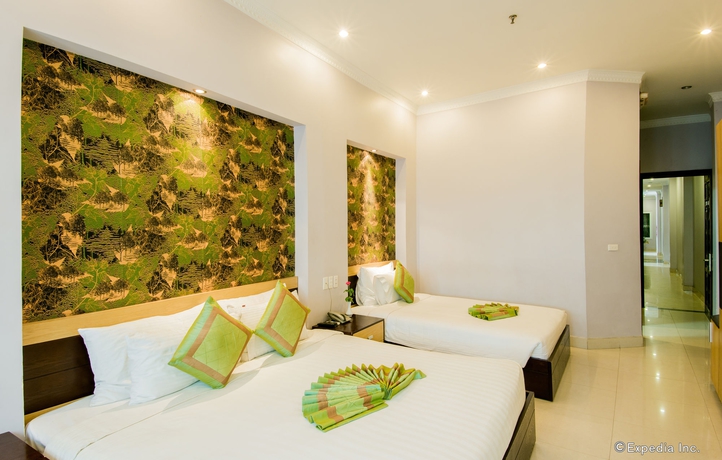 Imagen de la habitación del Hotel Serene Central. Foto 5